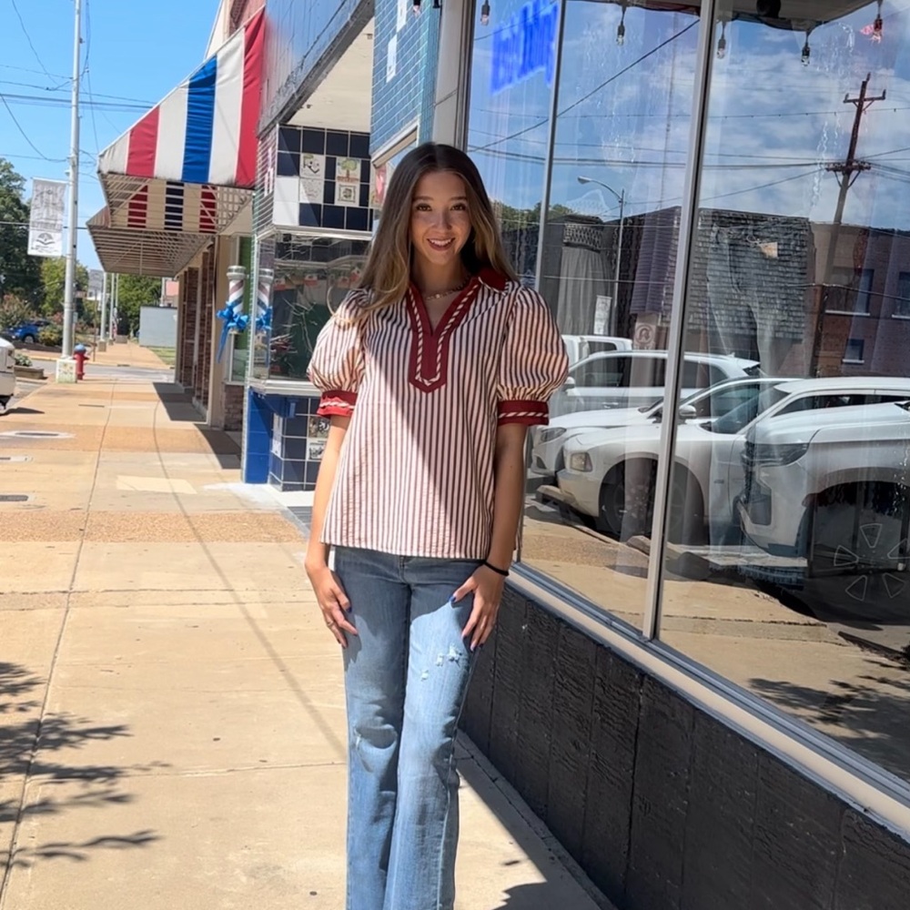 Entro Red and White Puff Sleeve Blouse
